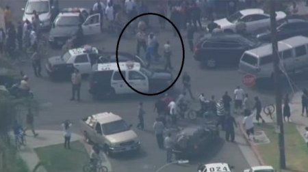 Para saçarak kaçan banka soyguncuları böyle yakalandı