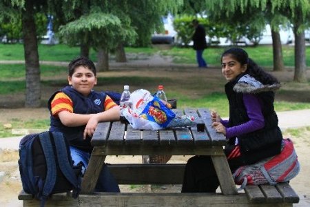 'Parkımıza dokunmayın, çocuklarımızın oynayacağı başka yer yok'