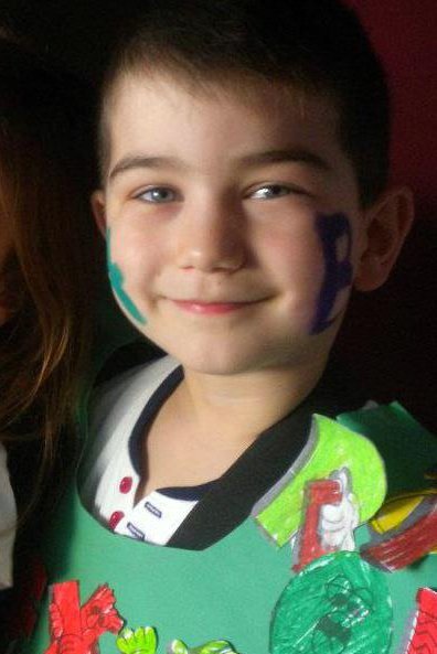 Parkta oynayan çocuk maganda kurşununa kurban gitti