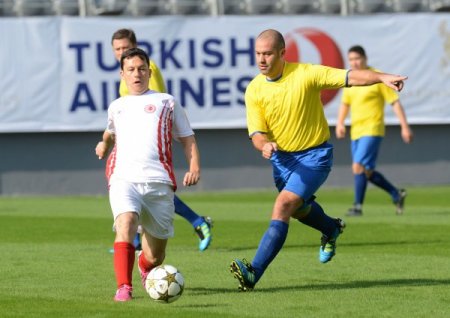 Parlamentolar Arası Futbol Turnuvası başladı