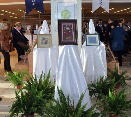 ‘Parmaklarımın Ucundaki Bahçe’ sergisi açıldı