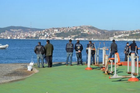 Paşabahçe sahilinde mühimmat araması (Özel)