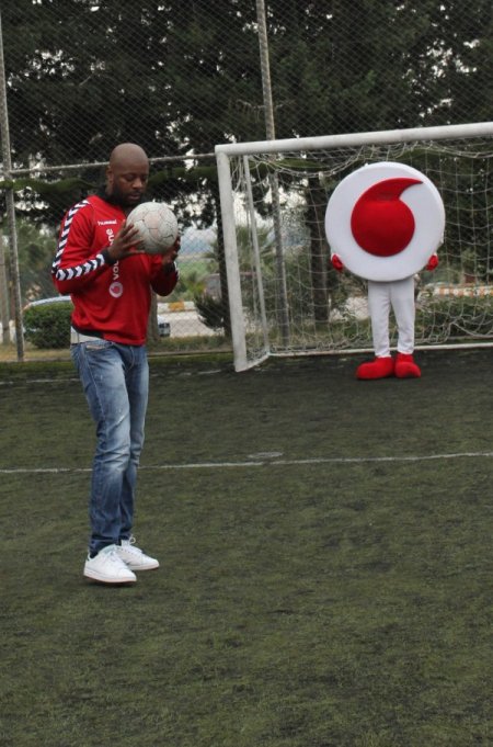 Pascal Nouma: Hayat çok kısa, ben her şeyi yapıyorum