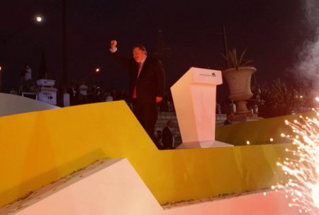 Pasok, Protestoların Merkez Üssü Sintagma'da Miting Yaptı