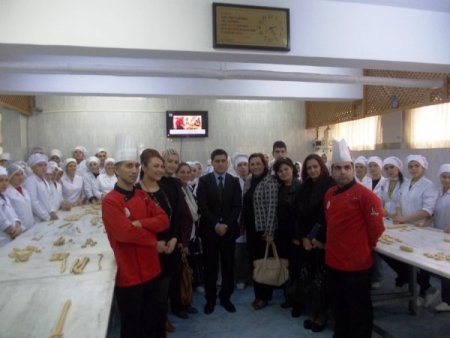 Pastacılar, işsiz hanımları meslek sahibi yapıyor