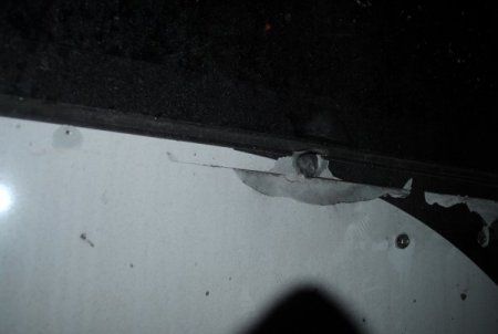 Patlamada, Sivillerin Arasında Polis Aracı Taranmış