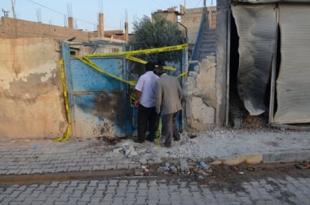 Patlamanın yol açtığı yıkım vatandaşları tedirgin etti