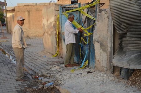 Patlamanın yol açtığı yıkım vatandaşları tedirgin etti