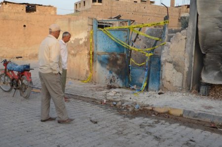 Patlamanın yol açtığı yıkım vatandaşları tedirgin etti