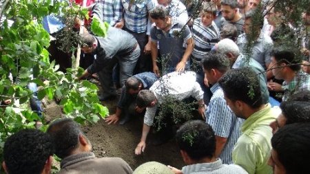 Patlayan kaçak akaryakıt deposunun sahibi toprağa verildi