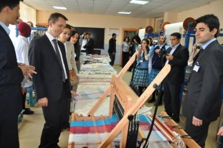 Patnos KTM Lisesi sergisi ilgi gördü