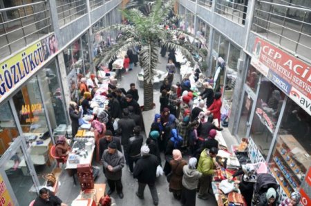 Patnos Müftülüğü, Kur'an kursları yararına kermes düzenledi
