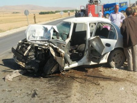 Patnos'ta Trafik Kazası: 8 Yaralı