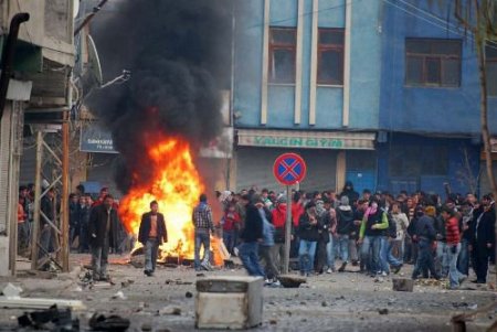 Patnos'taki Olaylar Mahalle Aralarına Sıçradı
