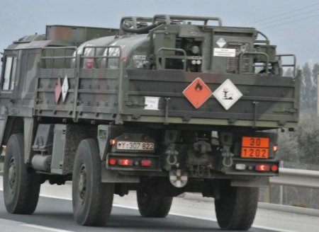 Patriotları taşıyan askeri araçlar Osmaniye’den geçti