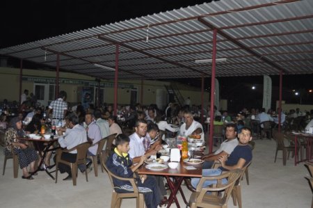 Pazarcık Belediyesi ailesi yemekte bir araya geldi