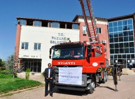 Pazarcık’ta belediye tam teşekküllü itfaiye aracı aldı