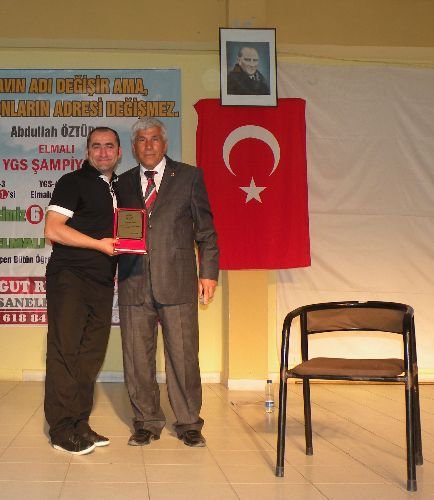 Pekin Hem Güldürdü, Hem Düşündürdü