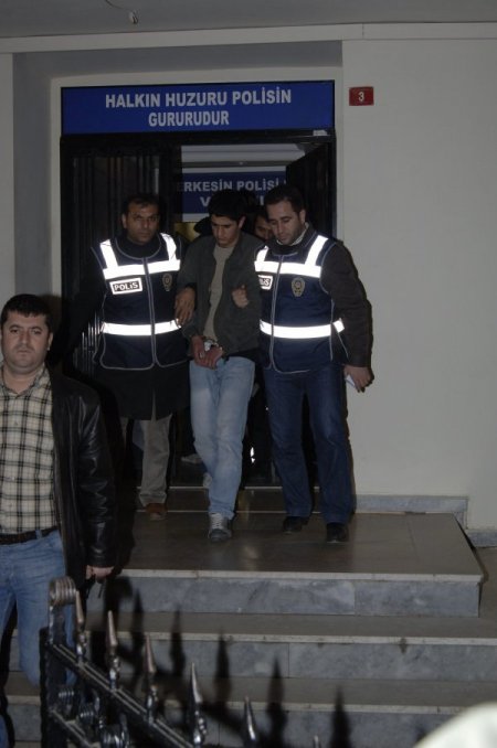 Pendik'te Bıçaklı Kavga: 1 Ölü