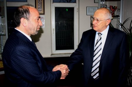 Perakendeciler kârsızlıktan şikayetçi