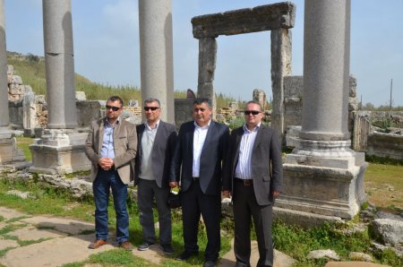 Perge antik kenti turizme kazandırılmayı bekliyor