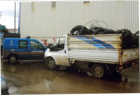 Peru Parasına 'euro' Diyerek Vatandaşı Dolandırdılar