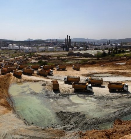 Petkim'den çıkan toprakla cezaevinin bahçesi yeşillendirildi