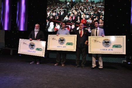 Peygamber sevdalıları ödüllerini aldı