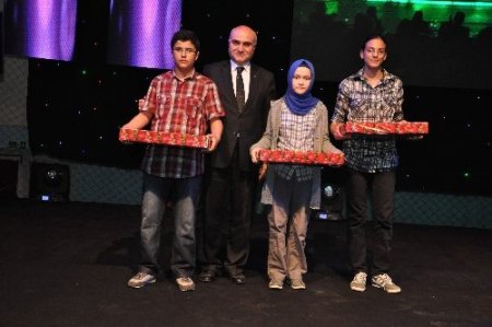 Peygamber sevdalıları ödüllerini aldı