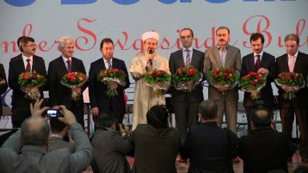 Peygamber sevgisi Belçika’da binlerce insanı bir araya getirdi