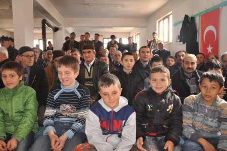 Peygamber sevgisi köylere taşınıyor