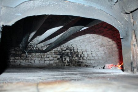 Pideci, fırınına kurduğu kalorifer sistemiyle iş yerini ısıtıyor