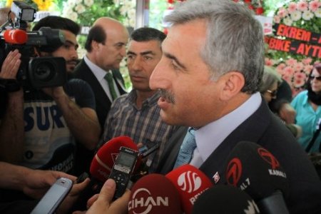 Pilot gazeteci Öztürk son yolcuğuna uğurlandı