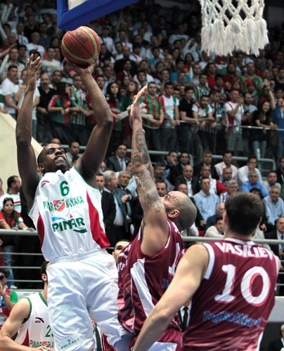 Pınar Karşıyaka: 76 - Krasnye Krylia: 77 (Maç sonucu)
