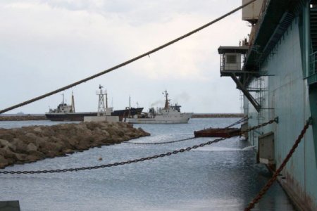 Piris Reis, Hava Muhalefeti Sebebiyle Gazimağusa'da Bekleyecek