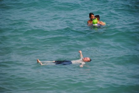 Pişiklere En Etkili Çözüm Deniz Suyu