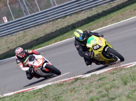 Pist şampiyonasının serbest antrenmanları İstanbul Park'ta yapılıyor