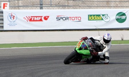 Pist şampiyonasının serbest antrenmanları İstanbul Park'ta yapılıyor