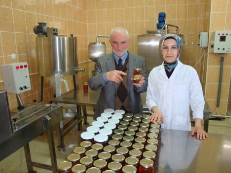 "Piyasada Ucuzluğu İle Reklamı Yapılan Bal Kaliteli Bala Gölge Düşürüyor"