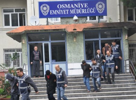 PKK tediyle dolandırıcılık yapan 90 kişilik çete çökertildi