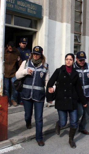 Pkk'lı Kadın Tedavi İçin İzmir'e Gönderilince Yakalandı