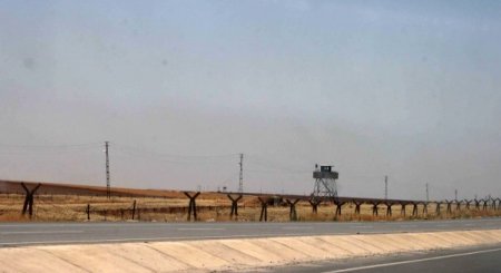 Pkk’lı Kadın Terörist Sınırı Geçerken Yakalandı