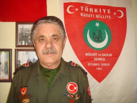 Pkk'lıların Halaylarla Ve Çiçeklerle Karşılanmasına Manavgatlı Gazilerden Tepki