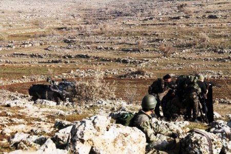 PKK’lılarla işbirliği yaptıkları tespit edilen 2 kişi gözaltına alındı