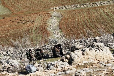 PKK’lılarla işbirliği yaptıkları tespit edilen 2 kişi gözaltına alındı