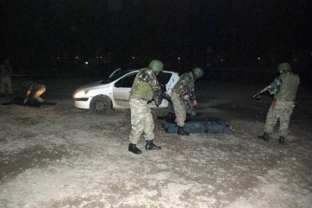 Pkk'ya Ağır Darbe: 18 Kişi Yakalandı