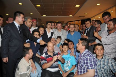Polat Alemdar, Sincan'da Düğün Alışverişi Yaptı