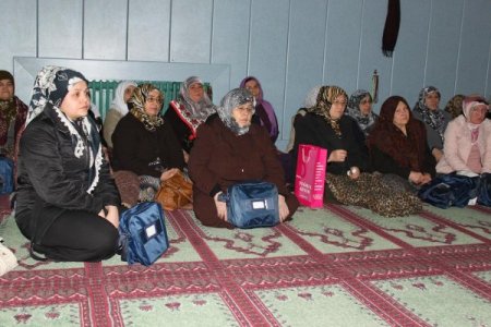 Polatlı'da, Umreye Gidecek Vatandaşlara Seminer Veriliyor