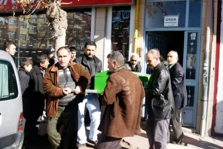 Polatlı’da sobadan sızan gazdan zehirlenen yaşlı kadın hayatını kaybetti