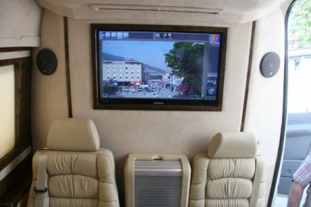 Polis, Hd Kalitesindeki Mobil Mobese Aracıyla Toplumsal Olayları Takip Edecek